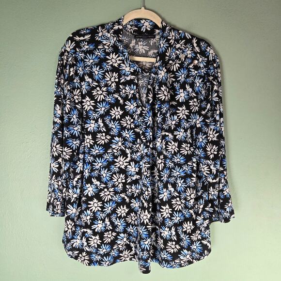 Adrienne Vittadini Womens Blouse Sz 3X Black Allover Blue Floral Print Tie Neck - Picture 1 of 6